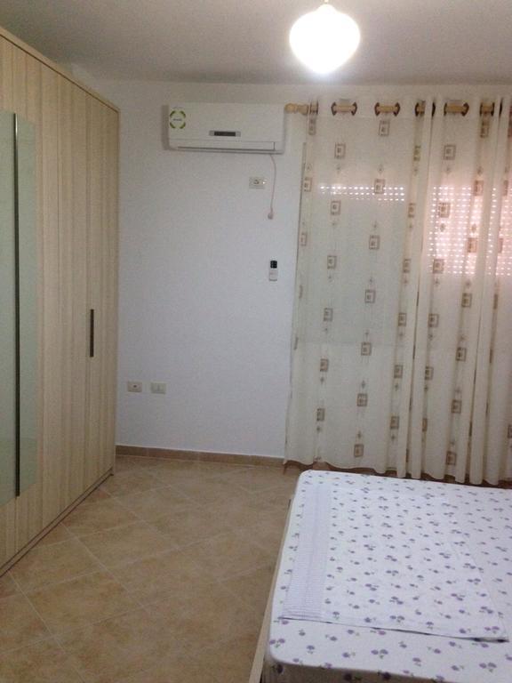 冷水公寓 Vlorë 客房 照片