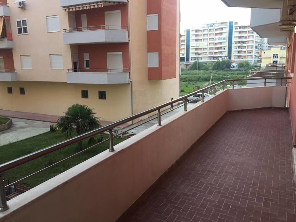 冷水公寓 Vlorë 外观 照片